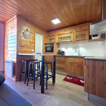 Equipe Et Paisible - Garage Prive Apartament *